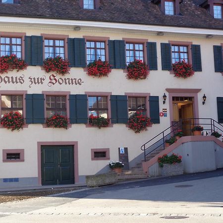 Gasthaus Zur Sonne Hotel Aesch  Buitenkant foto